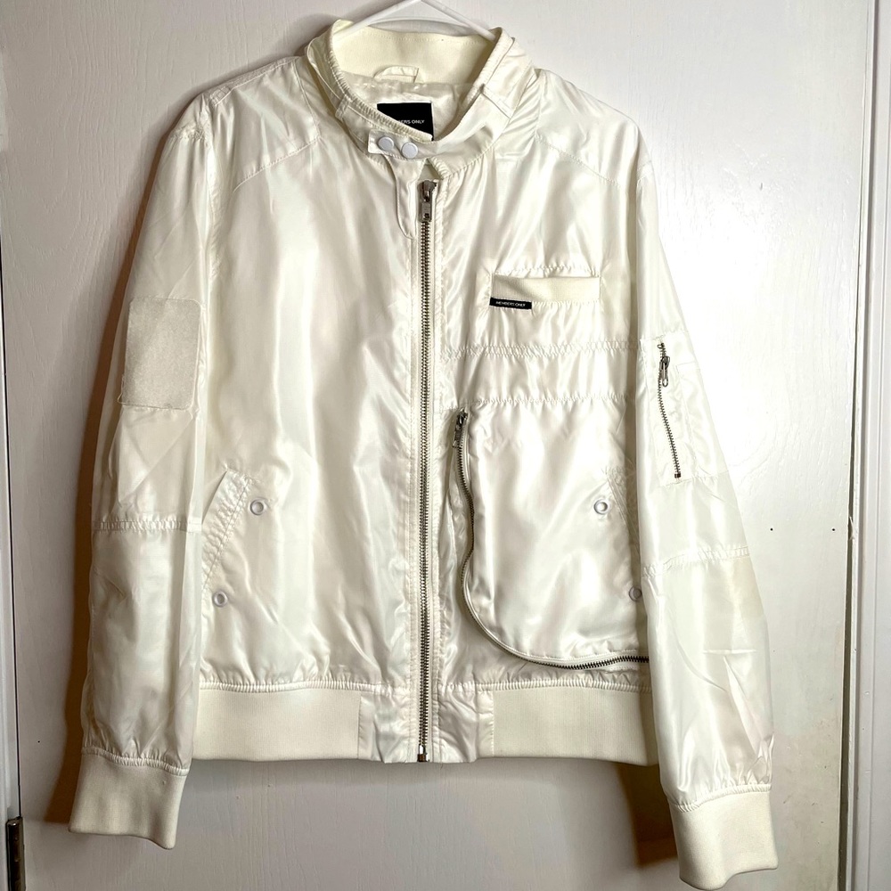 Members only white zip up jacket size XL